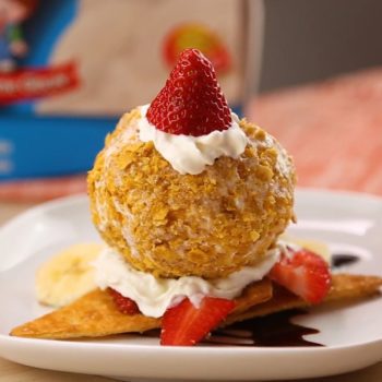 Chapman's Mexican Ice Cream Sundaes made with Original Vanilla Ice Cream