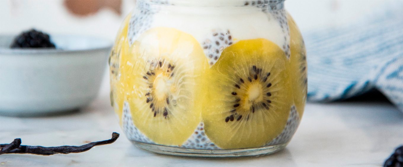 Vanilla Frozen Yogurt and Kiwi Parfait - Chapman's Ice Cream