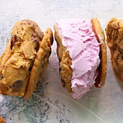 Chapman's Easy Recipe creation Ice Cream Cookie Sandwiches