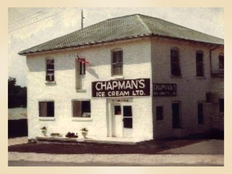 A photo from 1973 of the Chapman's Ice Cream building in Markdale, Ontario.